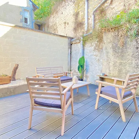 - Le Lys - Magnifique Maisonnette Avec Terrasse 푸아티에